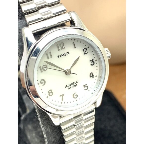 Timex Women's Watch T2M826 Indiglo Quartz Mother of Pearl White Dial Expansion - Picture 13 of 14